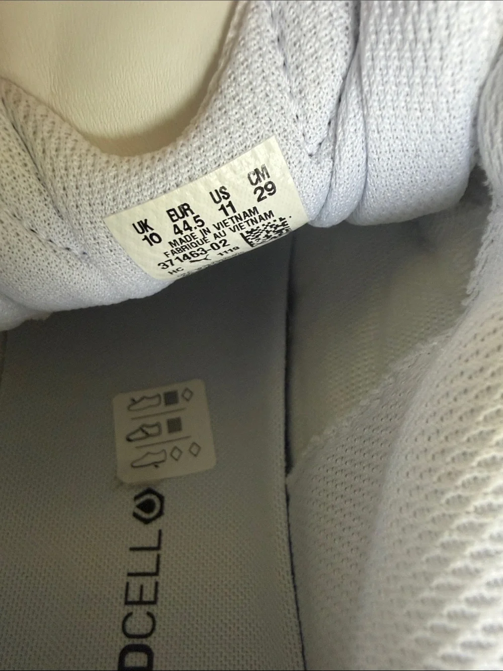 PUMA Lqdcell Omega Iridescent Sneakers